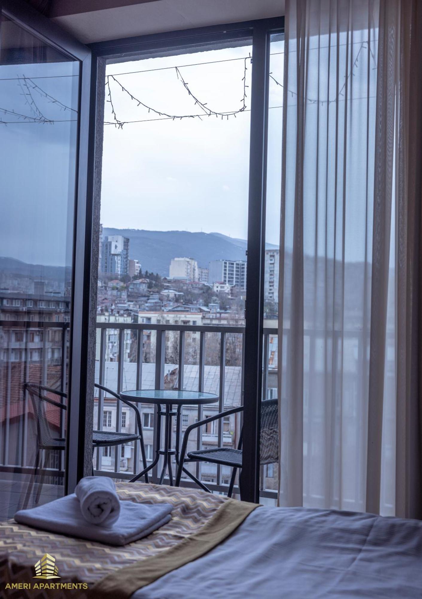 Ameri Apartments Tbilisi Rom bilde